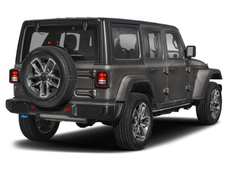 2025 Jeep Wrangler 4-door Rubicon 4xeImage 3