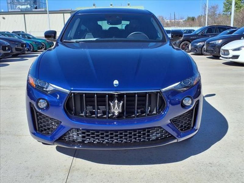 2024 Maserati Levante ModenaImage 4