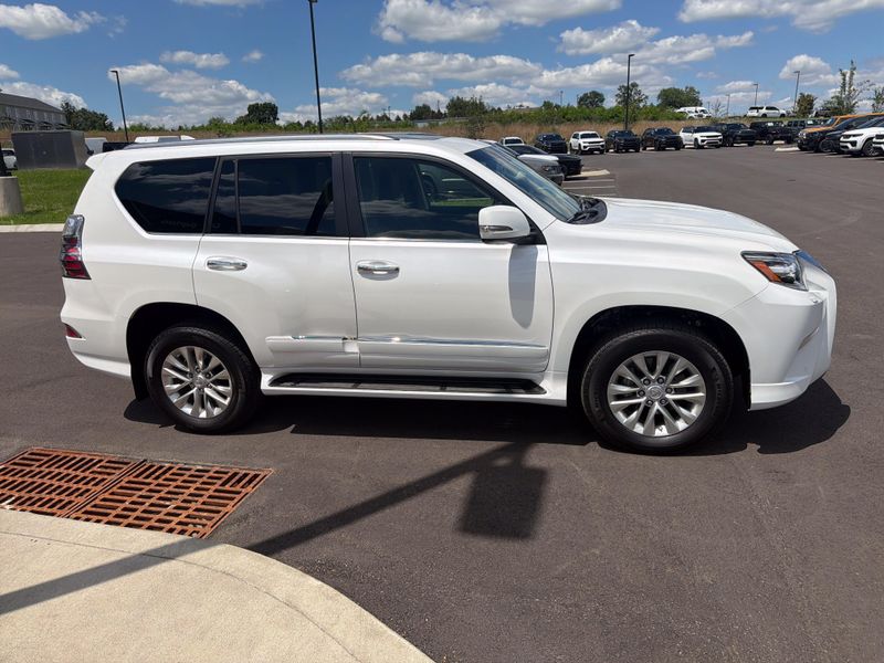Used 2018 Lexus GX 460 PremiumImage 10