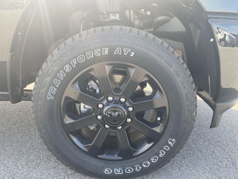 2025 Ram 2500 Big Horn photo 8