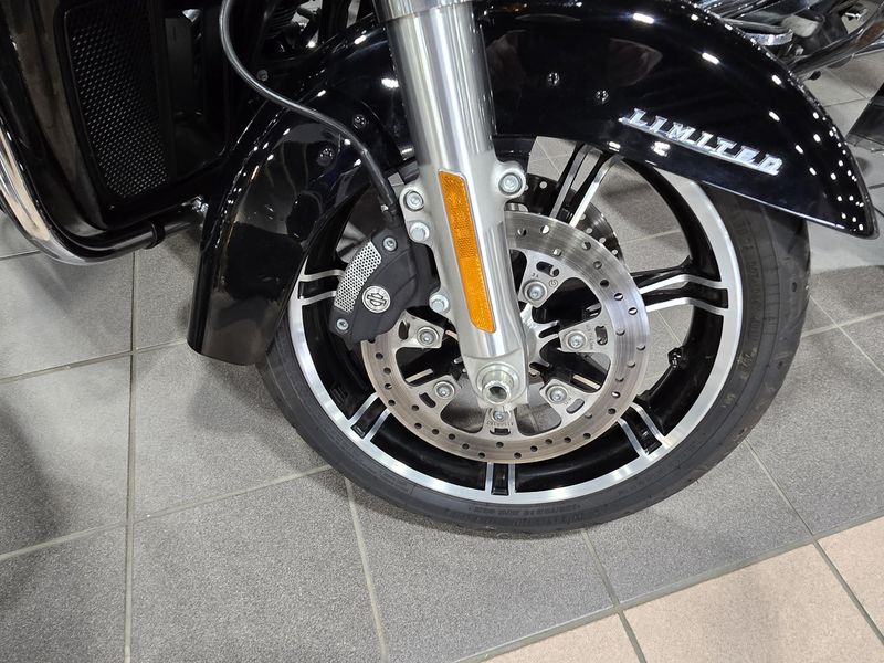 USED 2023 HARLEY ELECTRA GLIDE ULTRA LIMITED Image 23