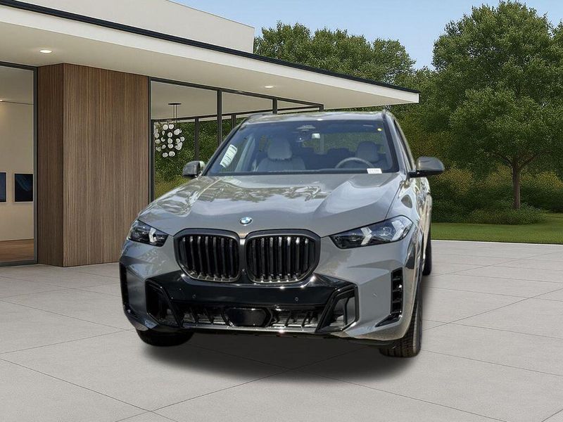 New 2026 BMW X5 sDrive40iImage 3
