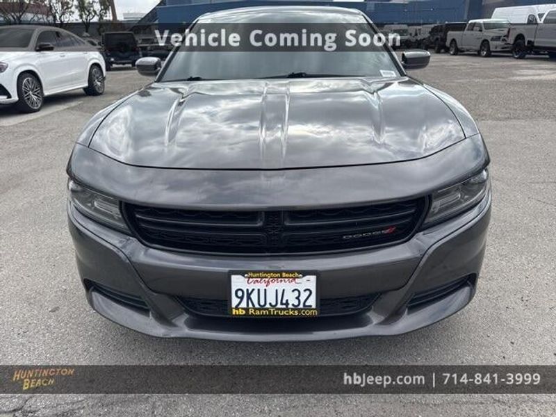 2021 Dodge Charger SXTImage 2