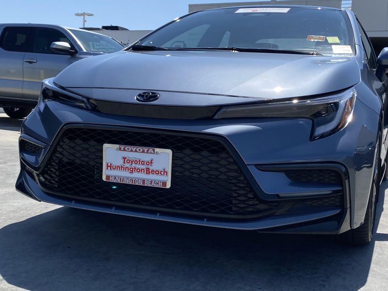 Used 2025 Toyota Corolla XSEImage 7