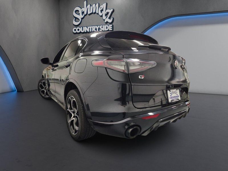 Used 2024 Alfa Romeo Stelvio Veloce AWD w/Sunroof/Nav/Activ AsstImage 11