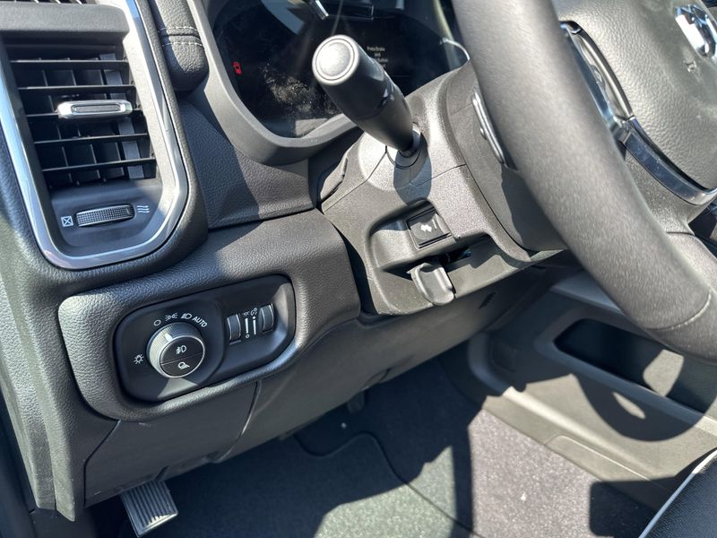 New 2025 RAM 2500 Laramie Crew Cab 4x4 6