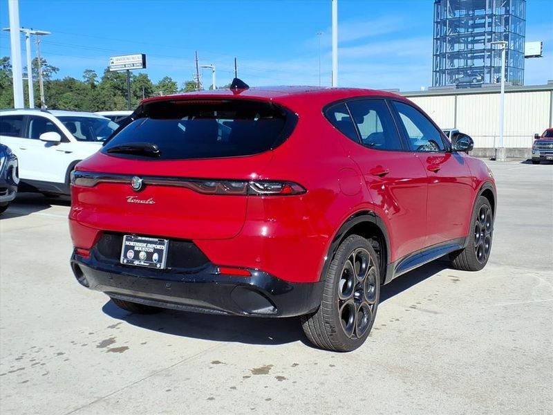 New 2025 Alfa Romeo Tonale IntensaImage 7
