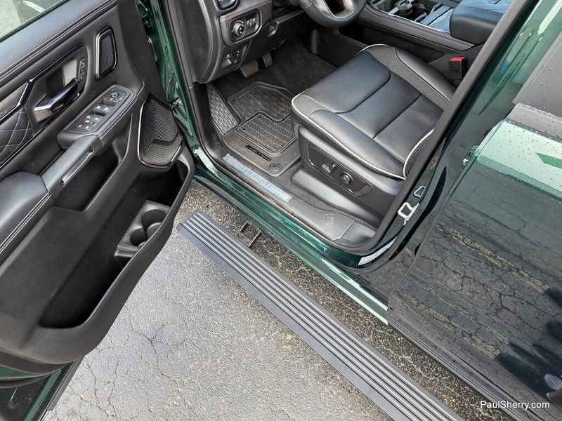 New 2026 RAM 1500 Limited Crew Cab 4x4 5'7' Box
