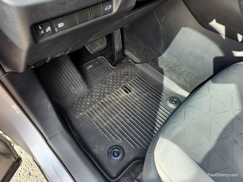 Used 2021 Toyota RAV4 XLE