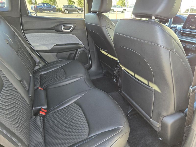 Used 2024 Jeep Compass Latitude 4x4