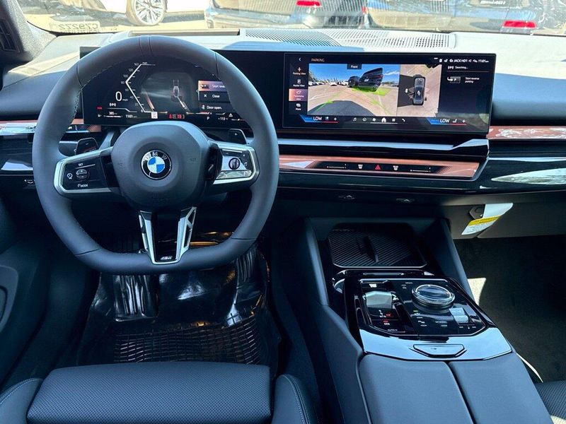 New 2027 BMW 5 Series 540i xDriveImage 25