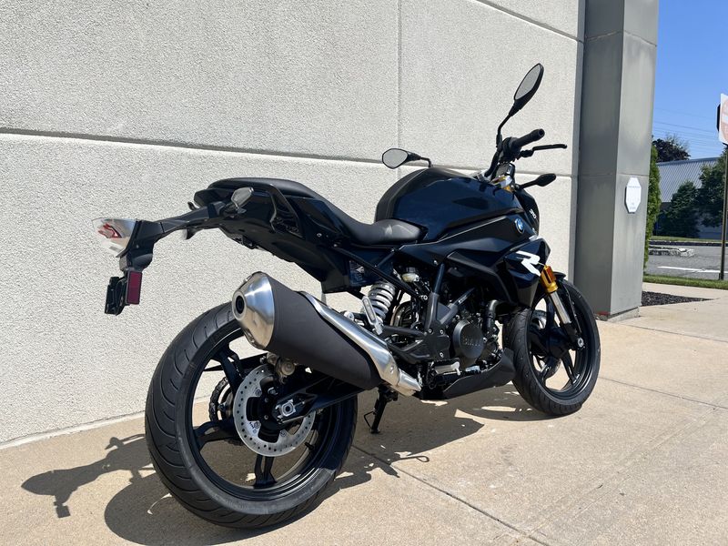 2024 BMW G 310 R in a COSMIC BLACK 2 exterior color. Cross Country Cycle 201-288-0900 crosscountrycycle.net 
