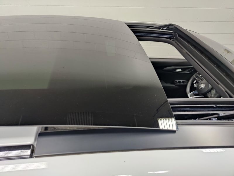 Used 2024 Alfa Romeo Tonale Veloce Premium eAWD w/SunroofImage 6