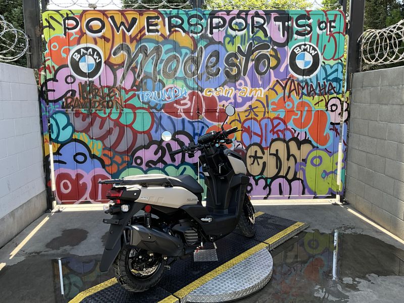 New 2025 Yamaha Zuma 125 Image 5
