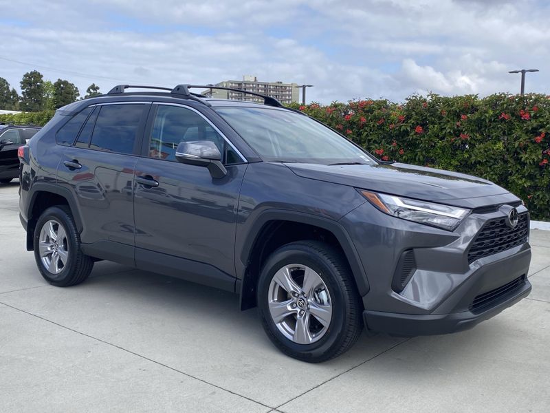 2025 Toyota RAV4 XLEImage 2