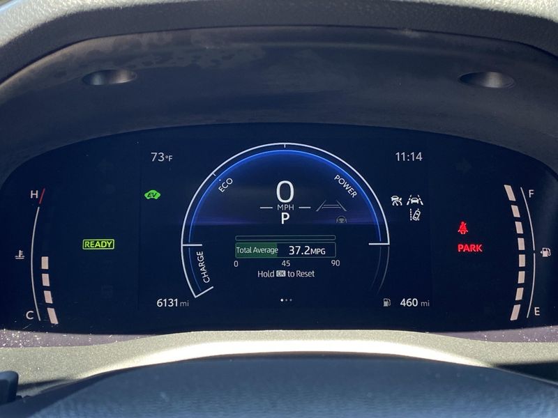 Used 2025 Toyota Camry SEImage 27
