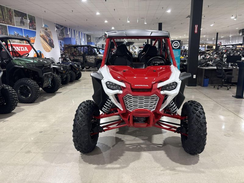 New 2026 Honda TALON1000R4 FOX LIVEVALVE Image 11
