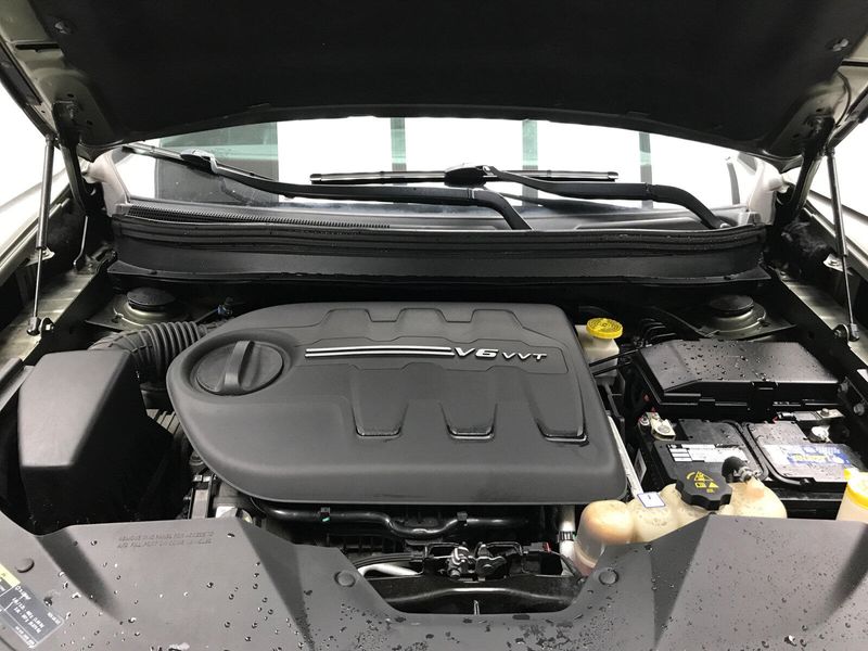 Used 2019 Jeep Cherokee LimitedImage 25