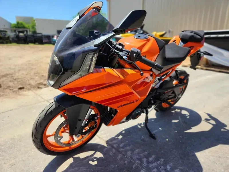 2024 KTM RC 390 ORANGEImage 4