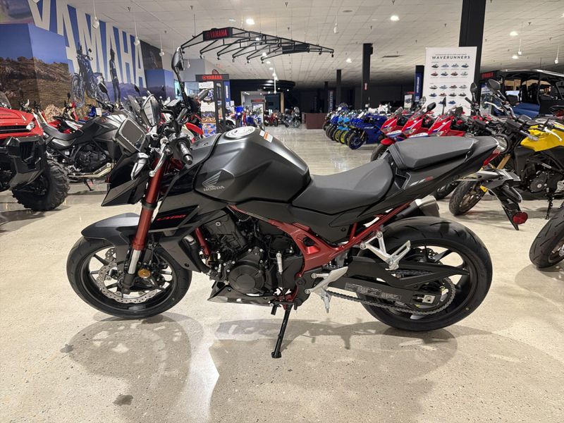 New 2026 Honda CB750 HORNET E-CLUTCH Image 14