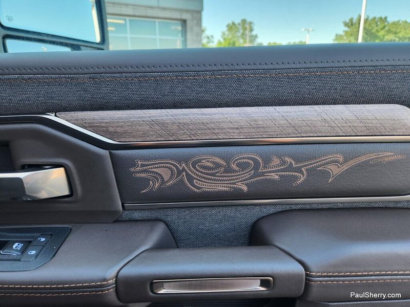 New 2026 RAM 3500 Limited Longhorn Crew Cab 4x4 8' Box