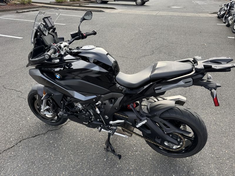 2022 BMW S 1000 XR - TRIPLE BLACK - BLACK STORM METALLIC 