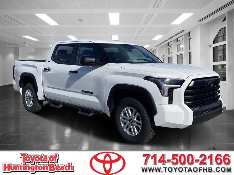 2025 Toyota Tundra SR5Image 1