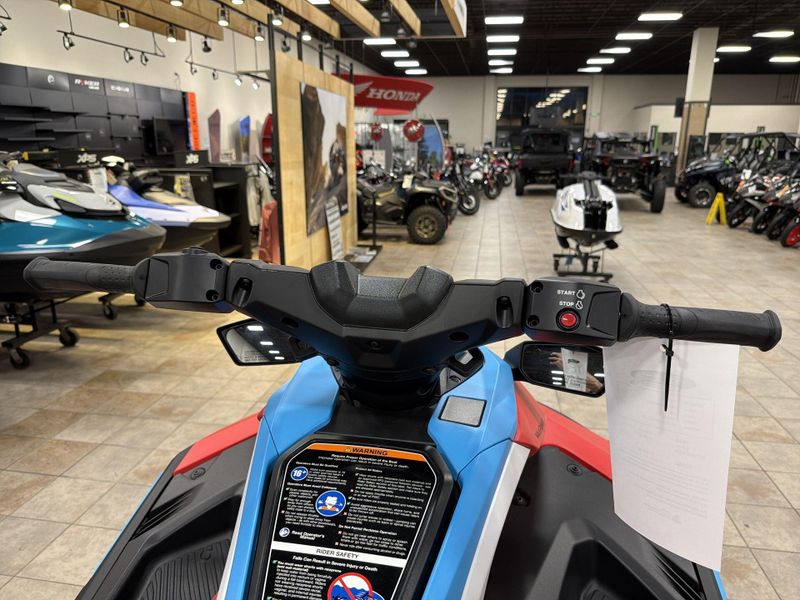 New 2025 Yamaha JETBLASTER DLX (3UP) Image 19