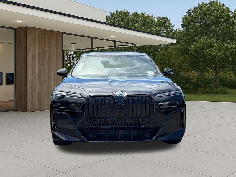 New 2026 BMW 7 Series 750e xDriveImage 4
