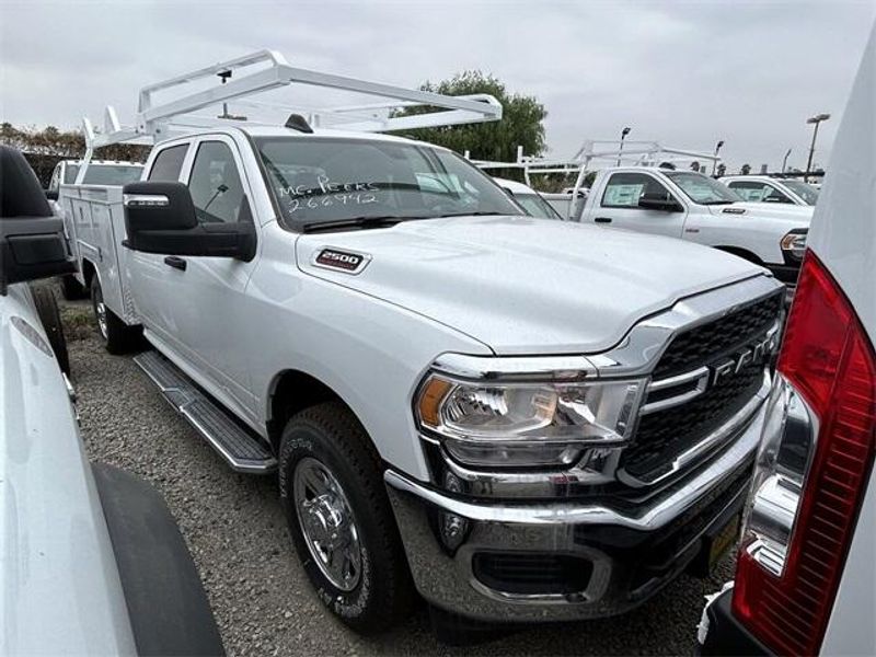 2023 RAM 2500 Tradesman Crew Cab 4x2 8