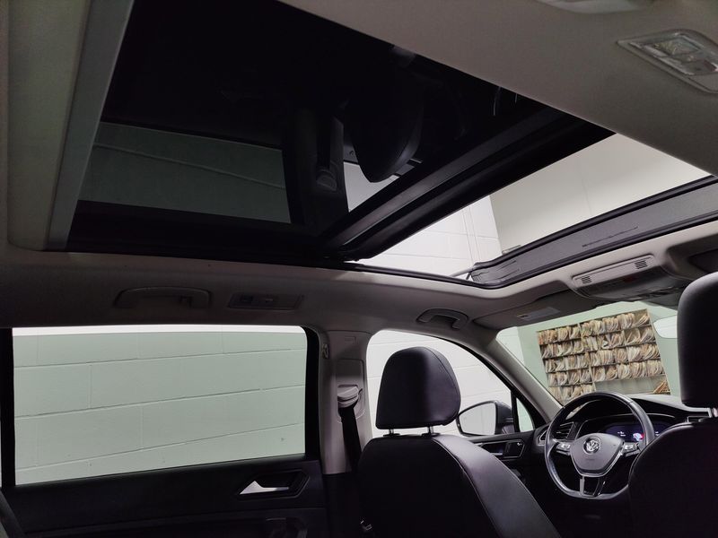 2019 Volkswagen Tiguan SEL Premium AWD w/Sunroof/NavImage 6