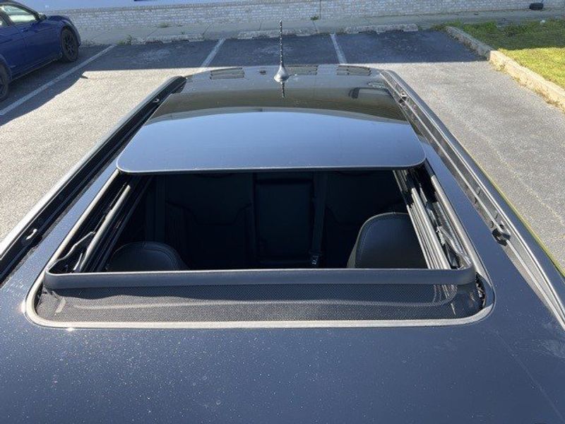 2023 Jeep Compass Altitude 4x4 in a Diamond Black Crystal Pearl Coat exterior color and Blackinterior. Lakeshore CDJR Seaford 302-213-6058 lakeshorecdjr.com 