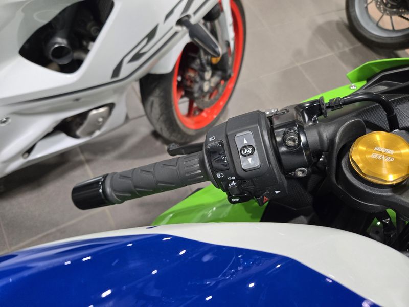 USED 2024 KAWASAKI NINJA ZX4RR ABS Image 15