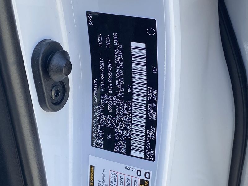 2024 Toyota 4Runner SR5 PremiumImage 31