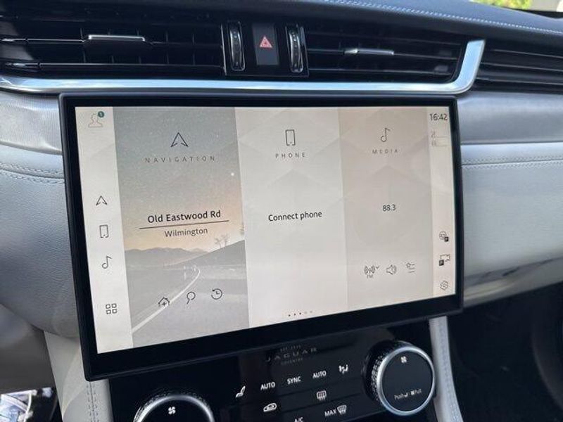 2026 Jaguar F-PACE R-Dynamic S