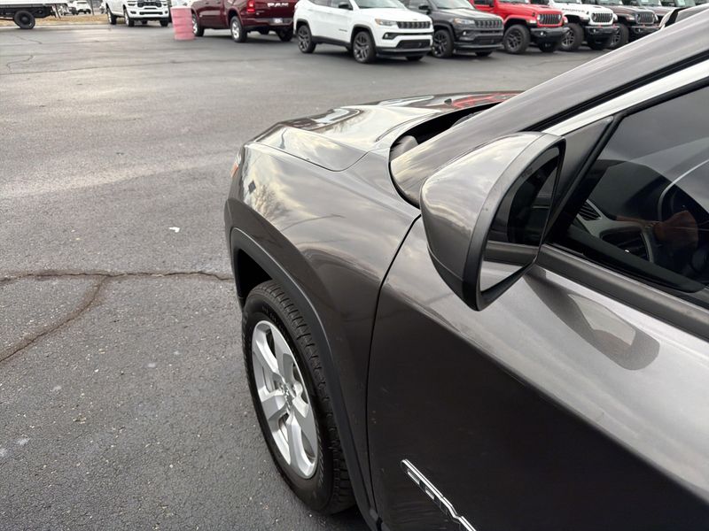 Used 2020 Jeep Compass LatitudeImage 13