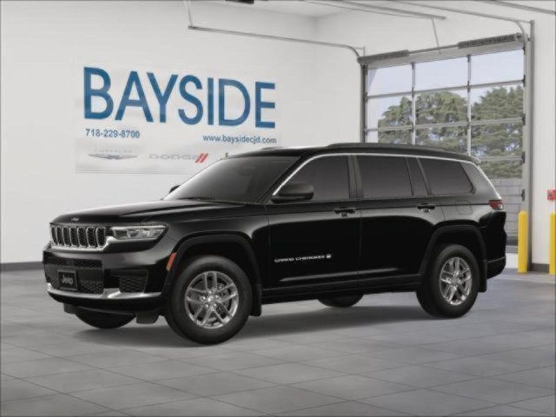 2025 Jeep Grand Cherokee Laredo X photo 2