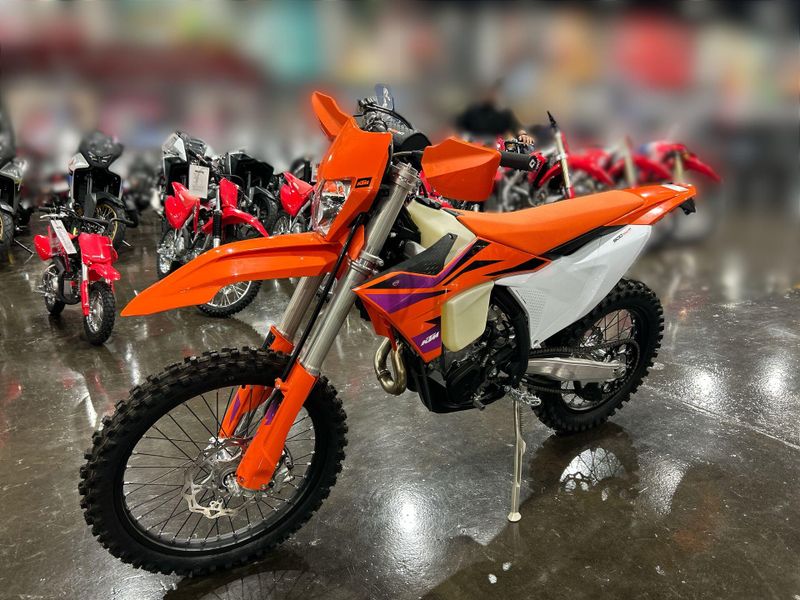 New 2024 KTM 500 XW-F Image 21