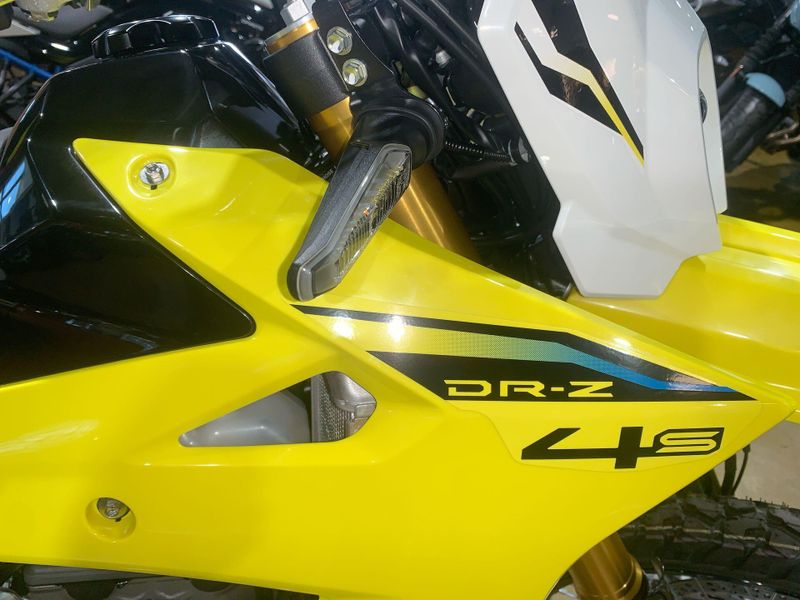 New 2025 Suzuki DR-Z4S Image 21