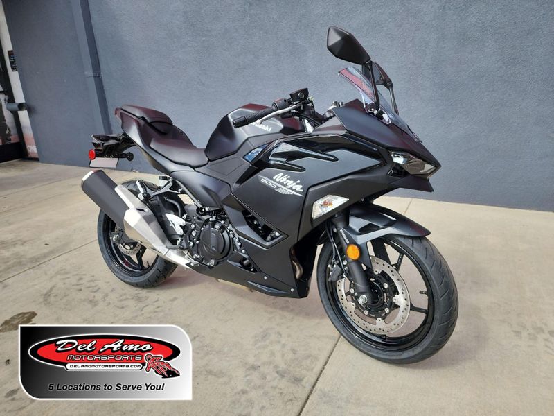 New 2026 Kawasaki NINJA 500 ABS Image 1