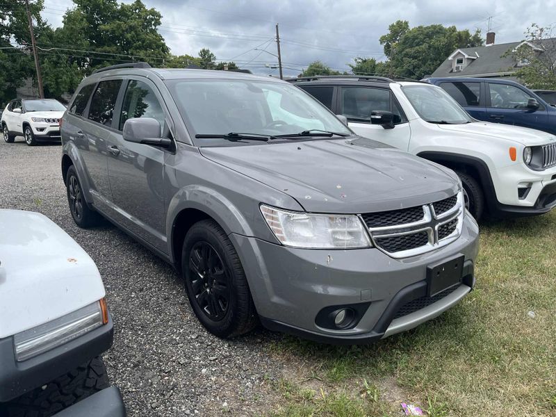 Used 2019 Dodge Journey Image 5