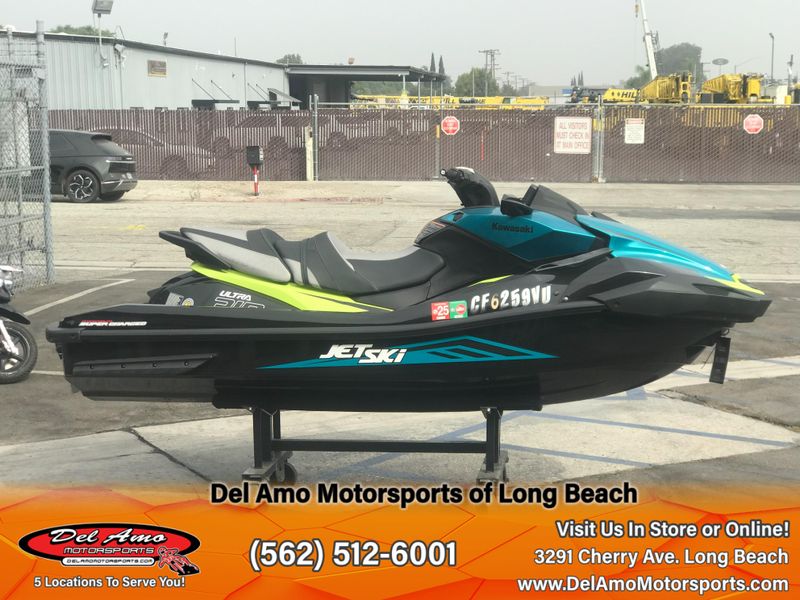 2022 Kawasaki JET SKI ULTRA 310X Image 9