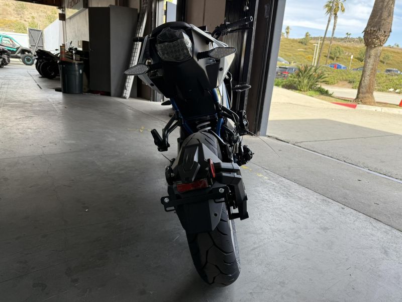 New 2025 CFMOTO 300NK Image 10