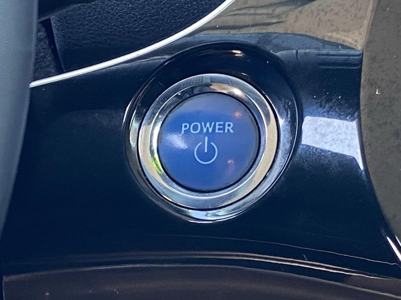 Used 2018 Toyota Prius ThreeImage 22