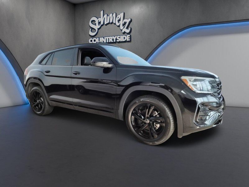 Used 2026 Volkswagen Atlas Cross Sport SEL AWD R-Line Black w/Sunroof/NavImage 3