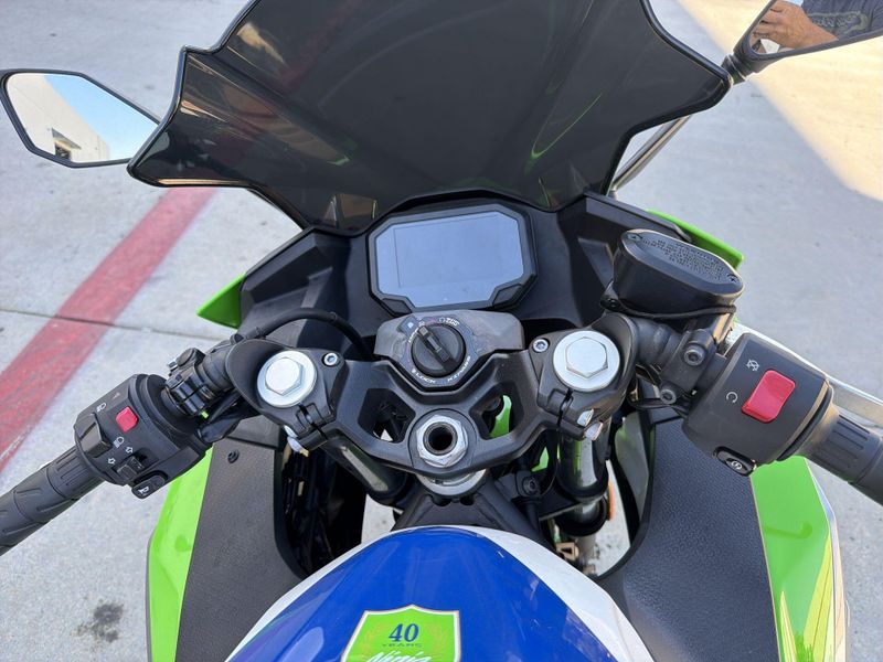 Used 2024 Kawasaki NINJA 500 KRT SE ABS Image 23
