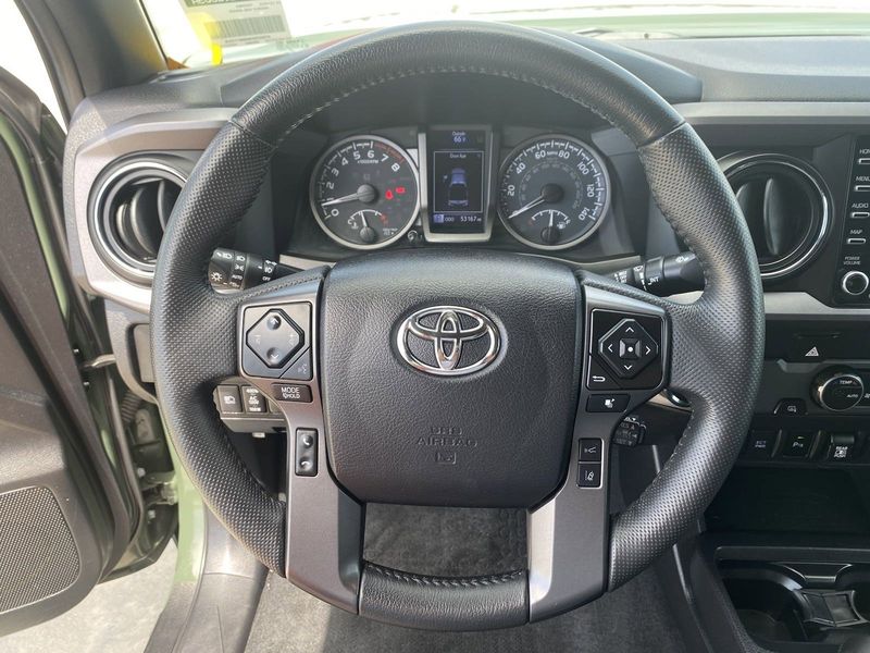2022 Toyota Tacoma TRD Off-RoadImage 25