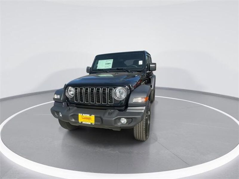 2026 Jeep Wrangler Unlimited Sport photo 2