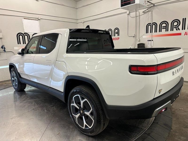 2022 Rivian R1T AdventureImage 14