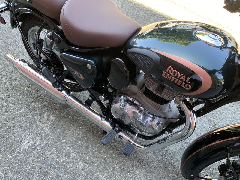 New 2024 Royal Enfield CLASSIC 350 HALCYON GREEN 